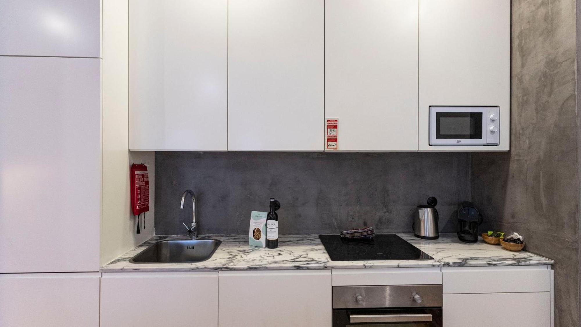 Lovelystay - Allderman Apartment - Almada 1º T OOporto Esterno foto